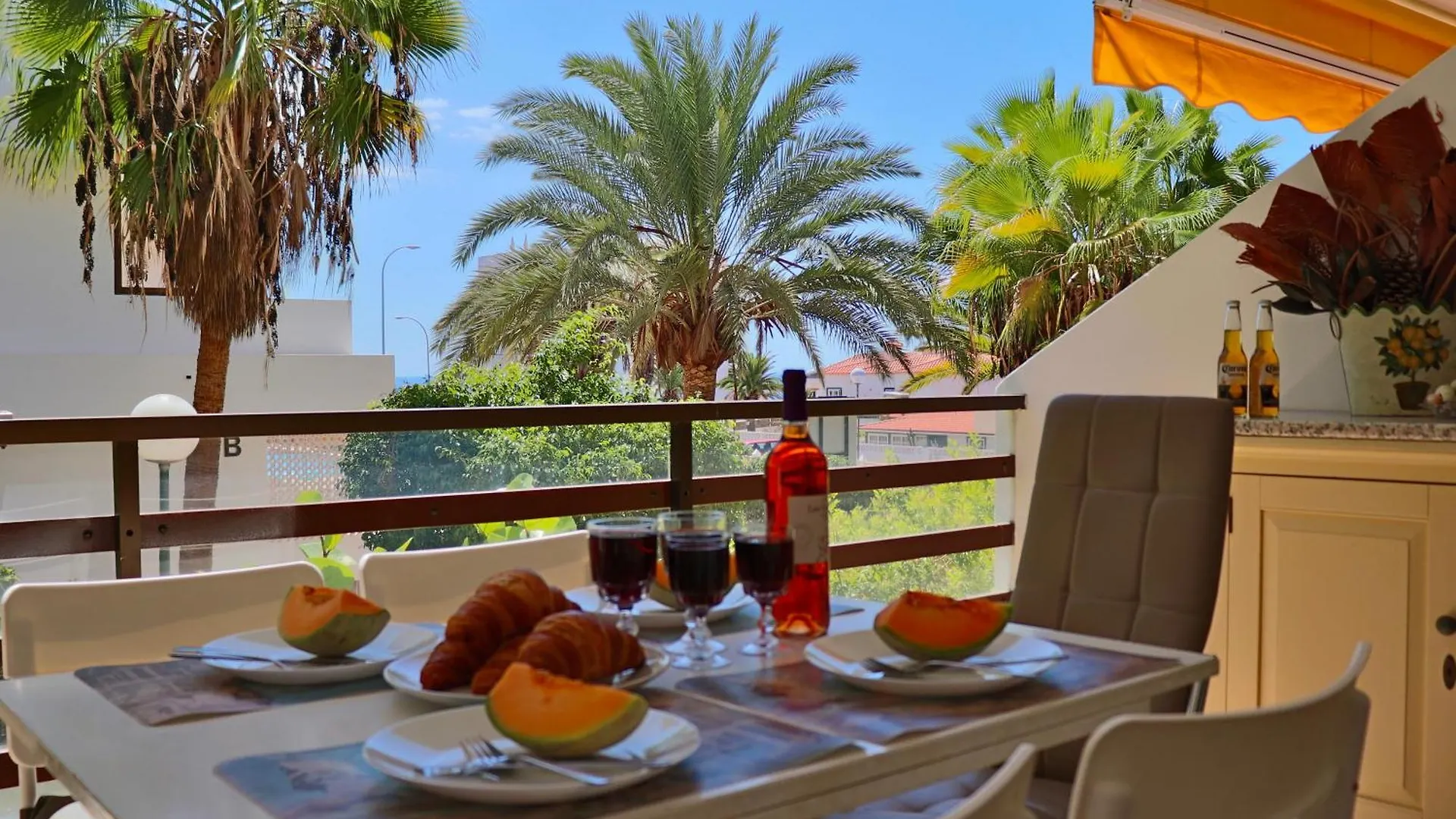 פוארטו דה סנטיאגו Sunflower Apartment Just Relax ספרד